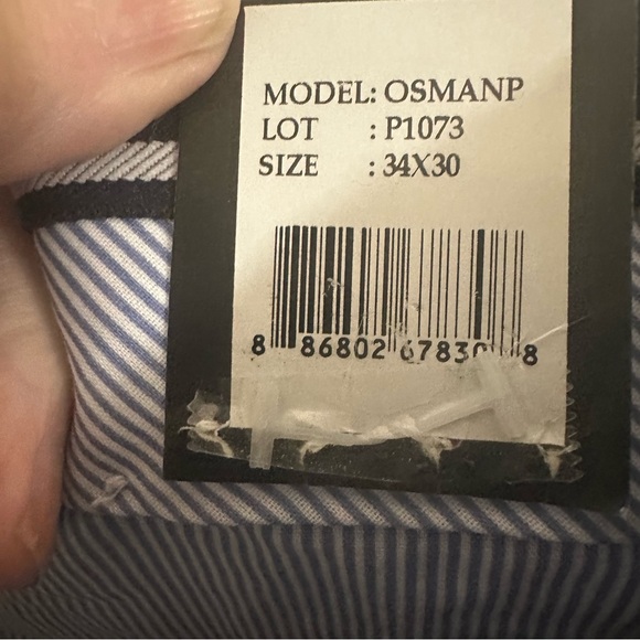 Original Penguin Navy 100% cotton with polyester lining.  34/30 - Picture 4 of 4